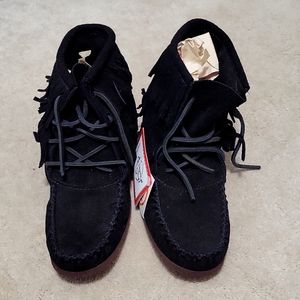 Real Huron Native Made Moccasins